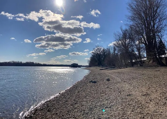 Close To The Danube River Apartment