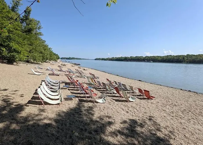 Apartment Close To The Danube River *